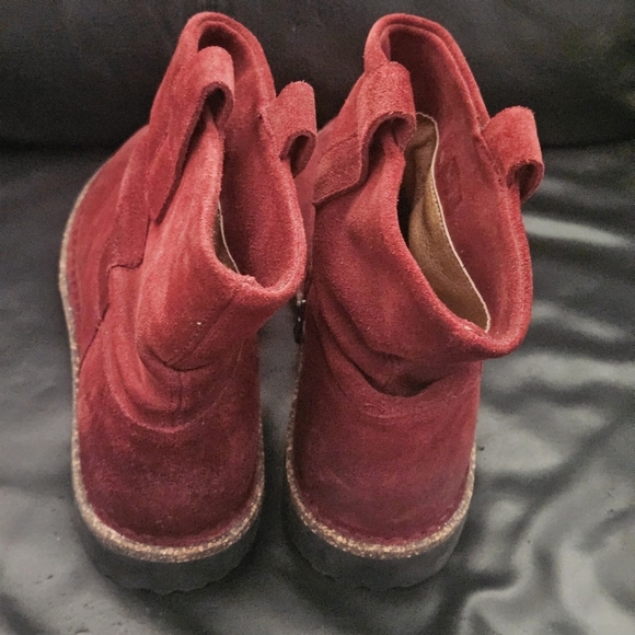 Birkenstock Luton PORT RED SUEDE ANKLE BOOTS Sz 36 Eu 5/5.5US - Picture 6 of 13